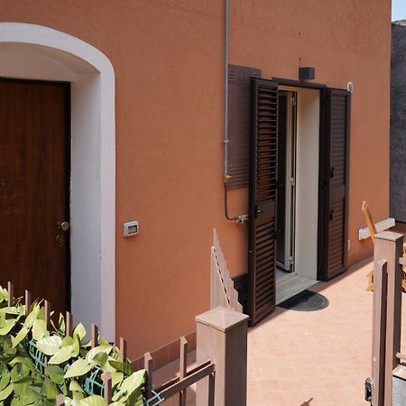 カターニア La Casa Di Eliヴィラ エクステリア 写真