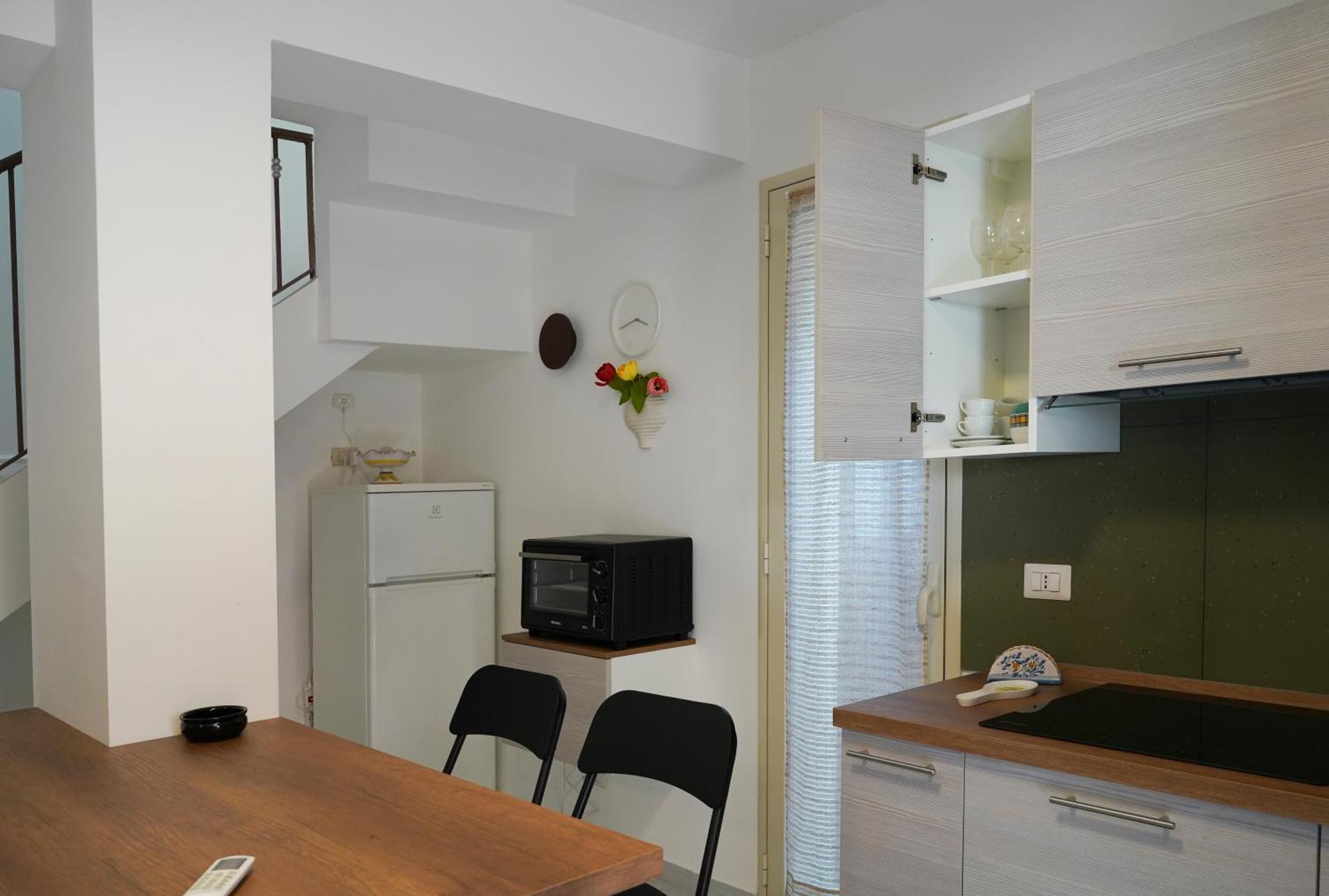 カターニア La Casa Di Eliヴィラ エクステリア 写真